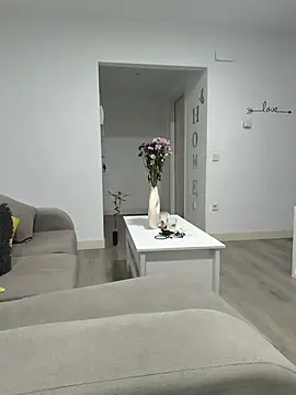 Alyssa 76 online show from July 1, 2026, 3:12 pm