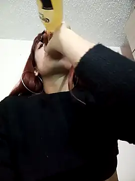 Snapshot of Hairydoll_ chatting on October 20, 2025, 7:58 pm Hairydoll online show from October 20, 2025, 7:58 pm