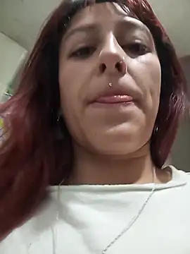 Snapshot of Hairydoll_ chatting on October 23, 2025, 4:50 pm Hairydoll online show from October 23, 2025, 4:50 pm