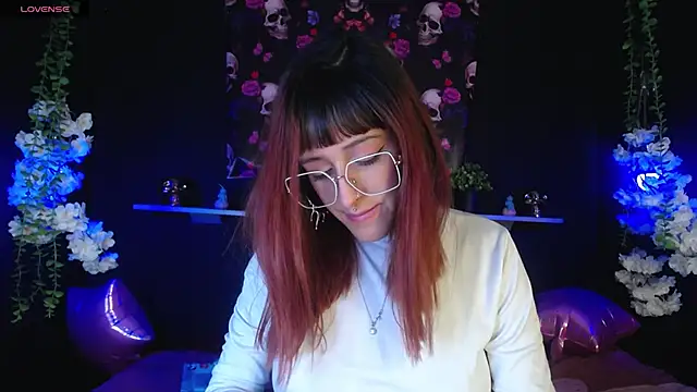 Hairydoll  online show from November 24, 2025, 9:03 pm