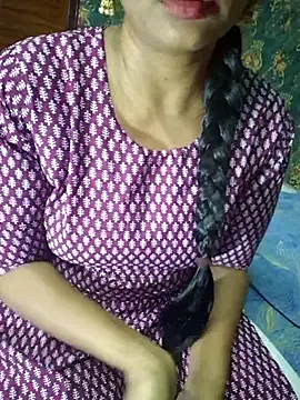 Snapshot of Shalini_telugu09 chatting on October 22, 2025, 3:01 pm Shalini telugu09 online show from October 22, 2025, 3:01 pm