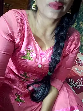 Snapshot of Shalini_telugu09 chatting on October 25, 2025, 1:07 pm Shalini telugu09 online show from October 25, 2025, 1:07 pm