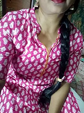 Snapshot of Shalini_telugu09 chatting on April 27, 2026, 11:41 am Shalini telugu09 online show from April 27, 2026, 11:41 am