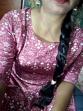 Snapshot of Shalini_telugu09 chatting on April 29, 2026, 11:14 am Shalini telugu09 online show from April 29, 2026, 11:14 am