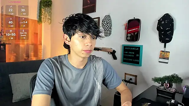Snapshot of Yaiden_11 chatting on March 18, 2025, 7:10 pm Yaiden 11 online show from March 18, 2025, 7:10 pm