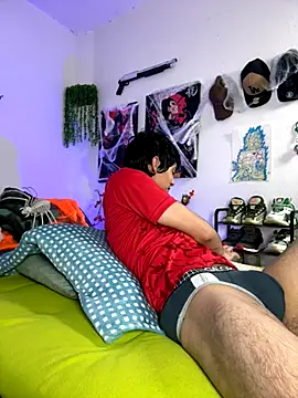 Snapshot of Yaiden_11 chatting on October 14, 2025, 10:05 am Yaiden 11 online show from October 14, 2025, 10:05 am