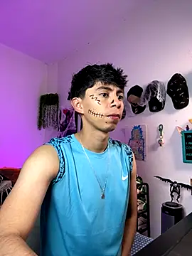 Snapshot of Yaiden_11 chatting on October 21, 2025, 10:05 am Yaiden 11 online show from October 21, 2025, 10:05 am