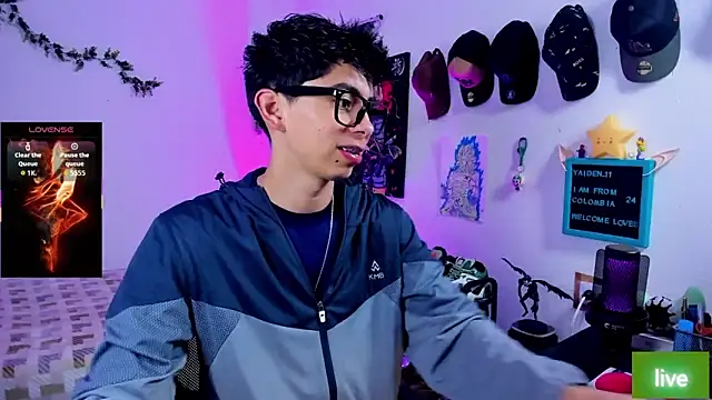 Snapshot of Yaiden_11 chatting on November 8, 2025, 10:15 am Yaiden 11 online show from November 8, 2025, 10:15 am