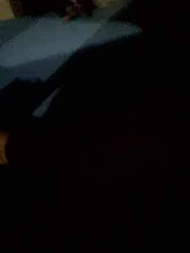 Snapshot of Andreizinho34 chatting on January 12, 2026, 11:43 pm Andreizinho34 online show from January 12, 2026, 11:43 pm