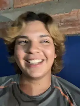 adam angelssss online show from March 29, 2026, 3:17 am