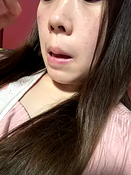 Snapshot of Minnie-66 chatting on September 27, 2025, 10:09 am Minnie-66 online show from September 27, 2025, 10:09 am