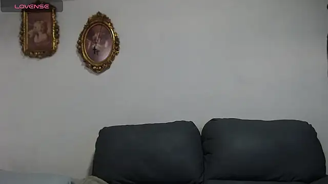 Christian Musclet4 online show from October 4, 2025, 3:54 pm