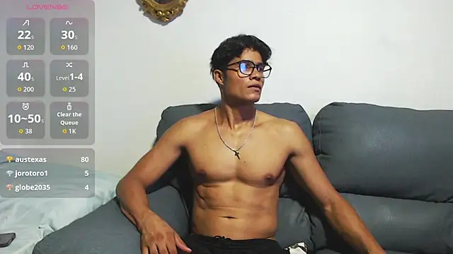 Christian Musclet4 online show from October 10, 2025, 2:32 am