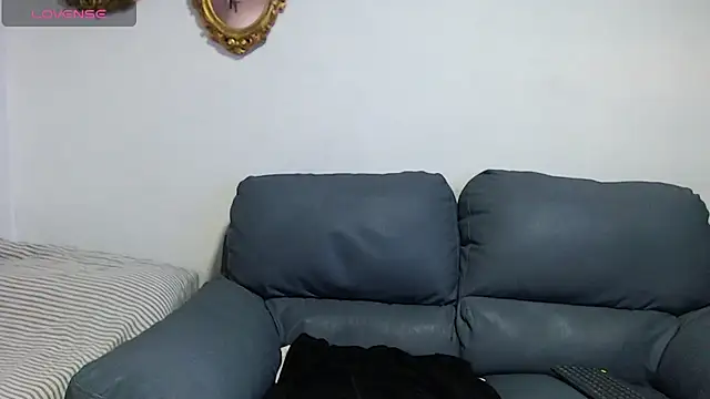 Christian Musclet4 online show from October 15, 2025, 1:11 pm