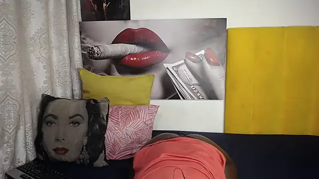 blackrose001 online show from February 24, 2026, 9:35 pm