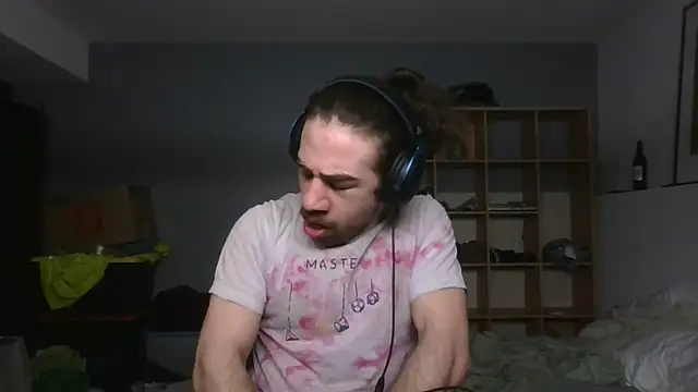 Snapshot of nordekin chatting on March 17, 2025, 6:42 pm nordekin online show from March 17, 2025, 6:42 pm