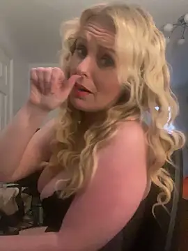 Mistress-LillyRose online show from March 19, 2025, 4:02 pm