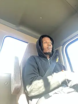 Snapshot of Sir-Tucker chatting on March 21, 2025, 7:46 pm Sir-Tucker online show from March 21, 2025, 7:46 pm