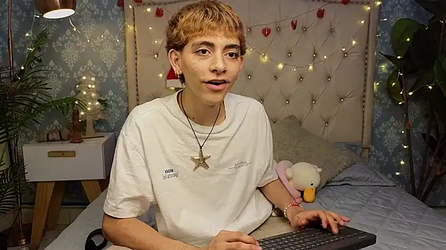 Matty Sparkk online show from December 14, 2025, 3:06 pm