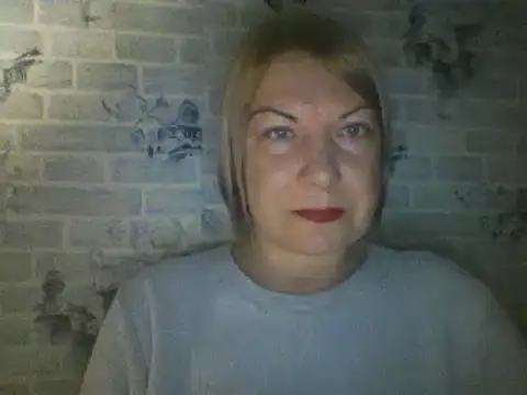Lillia Ray online show from March 17, 2025, 5:05 pm