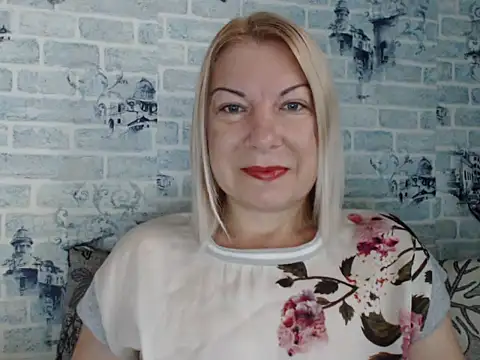 Lillia Ray online show from September 19, 2025, 6:26 am