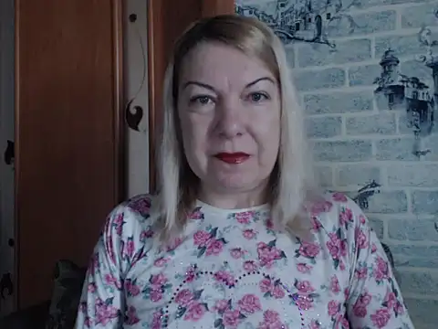 Snapshot of Lillia_Ray chatting on March 10, 2026, 6:51 am Lillia Ray online show from March 10, 2026, 6:51 am