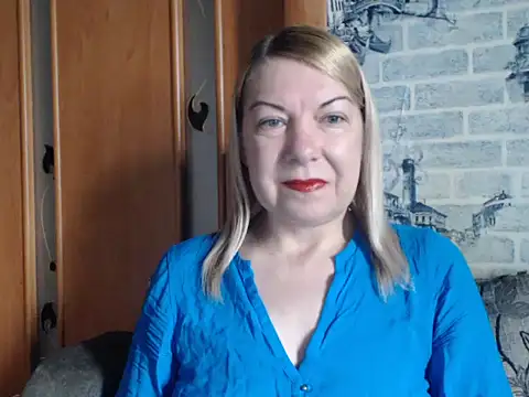 Snapshot of Lillia_Ray chatting on March 21, 2026, 8:19 am Lillia Ray online show from March 21, 2026, 8:19 am