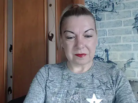 Lillia Ray online show from May 4, 2026, 5:36 am