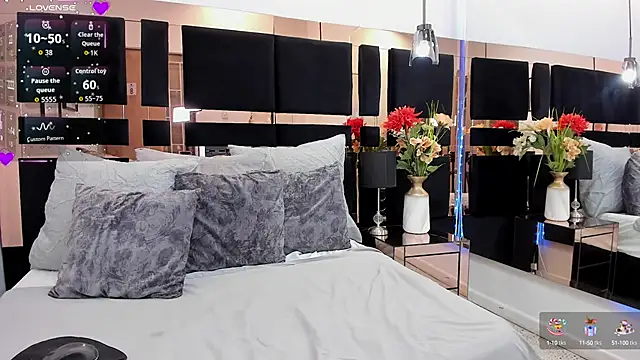 keylamillerr online show from October 11, 2025, 7:56 pm