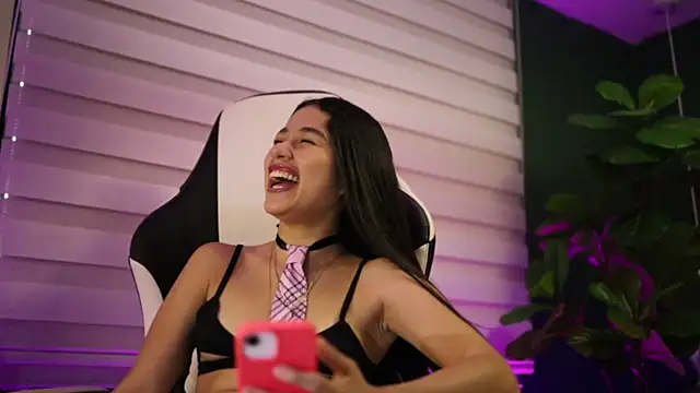 Danaa Rouse online show from November 5, 2025, 9:04 pm