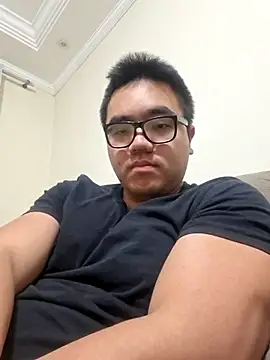 awesometeacher33 online show from June 10, 2026, 4:45 am