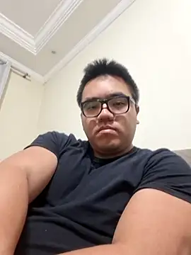 awesometeacher33 online show from June 13, 2026, 3:37 am