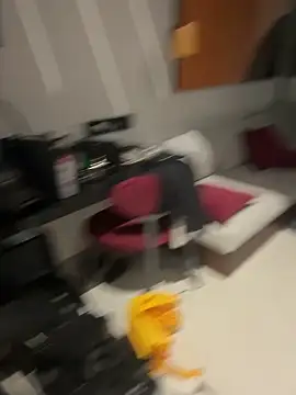 Snapshot of DarkVelvet chatting on March 27, 2026, 4:29 am DarkVelvet online show from March 27, 2026, 4:29 am