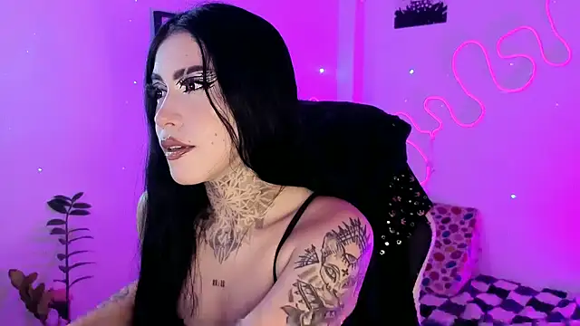 AnfisaLetyagho online show from January 13, 2026, 10:48 pm