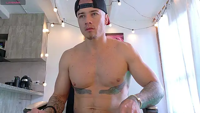 Ryannblue07 online show from October 4, 2025, 8:18 pm