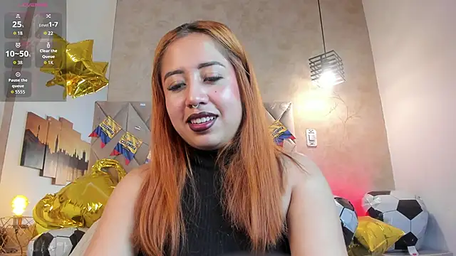 kailinmoonx online show from June 16, 2026, 12:52 pm