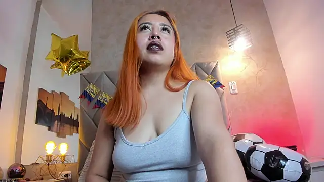 kailinmoonx online show from July 18, 2026, 11:36 am