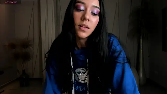 Snapshot of AmaliaCrus chatting on September 18, 2025, 8:44 pm AmaliaCrus online show from September 18, 2025, 8:44 pm