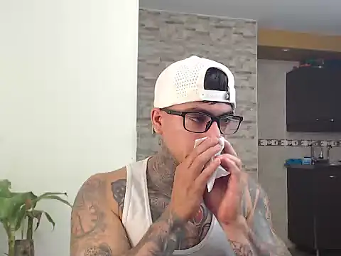 Max Stron111 online show from February 7, 2026, 11:47 am