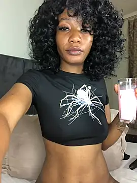 Snapshot of Miss__Mandy chatting on April 21, 2026, 4:56 pm Miss Mandy online show from April 21, 2026, 4:56 pm