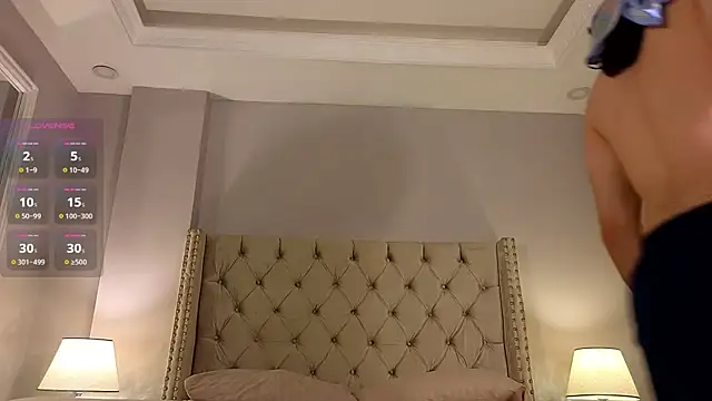 FreyrVik online show from October 10, 2025, 4:39 pm