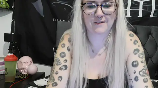 Sizzling Indie36 online show from October 26, 2025, 11:53 pm