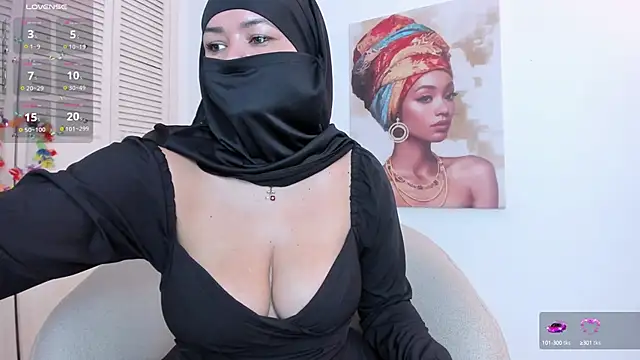 Layla arabelle online show from October 12, 2025, 8:19 pm