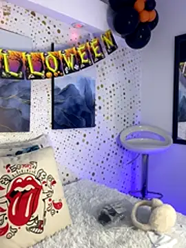 Snapshot of Andy_Leex chatting on October 23, 2025, 8:29 pm Andy Leex online show from October 23, 2025, 8:29 pm