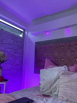 Andy Leex online show from February 10, 2026, 8:24 pm