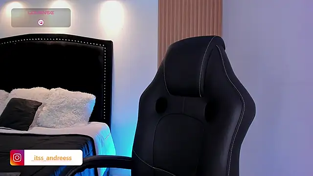 LiamWildx20 online show from June 27, 2026, 5:01 am