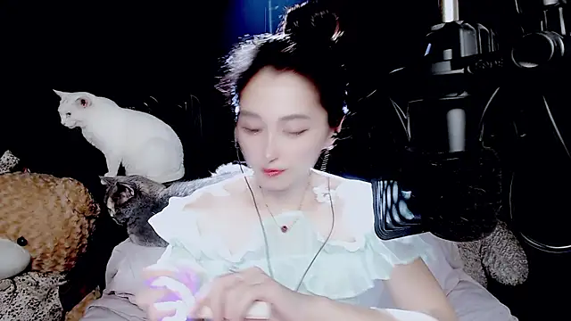 Snapshot of 9ban chatting on October 1, 2025, 1:06 pm 9ban online show from October 1, 2025, 1:06 pm