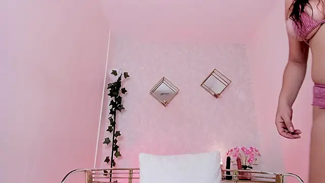 Andressa carpio online show from November 21, 2025, 3:16 am