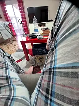 Maurzioxh online show from March 15, 2025, 4:10 pm