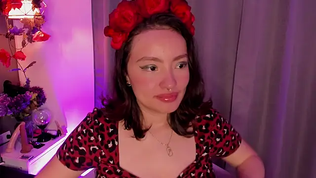 Snapshot of Angelica_Moon21 chatting on October 12, 2025, 4:55 am Angelica Moon21 online show from October 12, 2025, 4:55 am